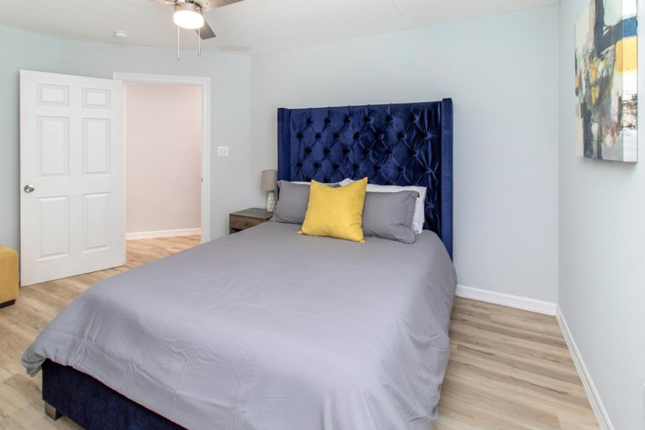 Peerless Retreat - Minutes From Downtown Houston Villa Exterior photo